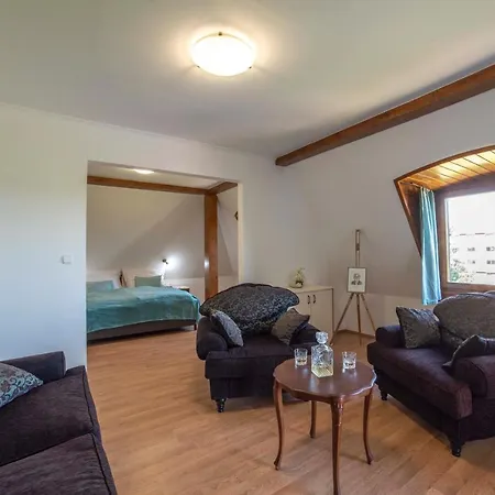 Kis Helikon 4*