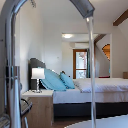 Otel Kis Helikon Hévíz
